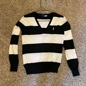 Medium V Neck - Black and White Sweater. Great for the fall and spring.